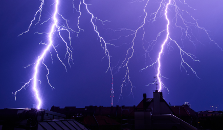 light_over_munich